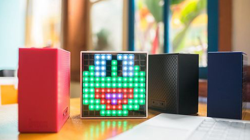 超薄柔性顯示屏在個(gè)性化鬧鐘光效設(shè)計(jì) 超薄柔性顯示屏在個(gè)性化鬧鐘光效設(shè)計(jì)